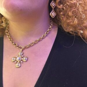 Clover & Pearl Jewelry Set – Perfect for Mother’s Day!